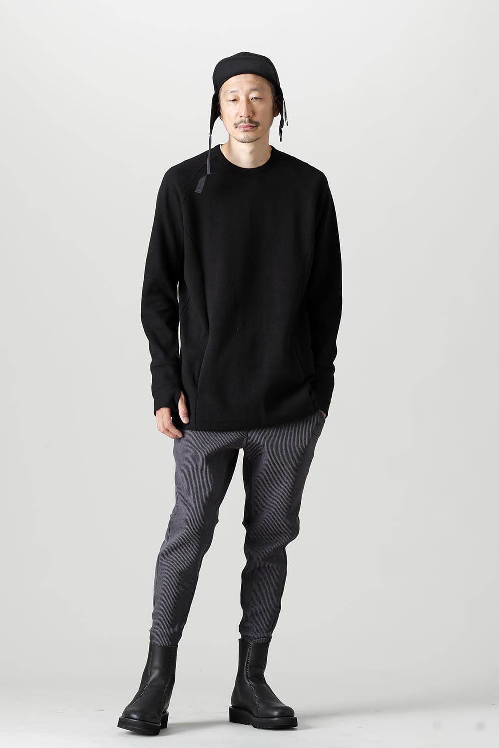 Raglan L/S Deep Black