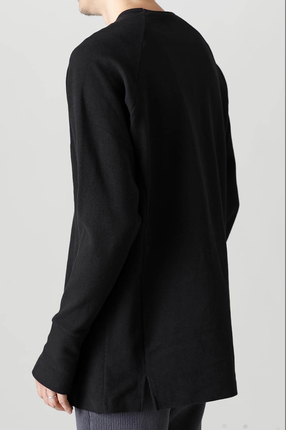 Raglan L/S Deep Black