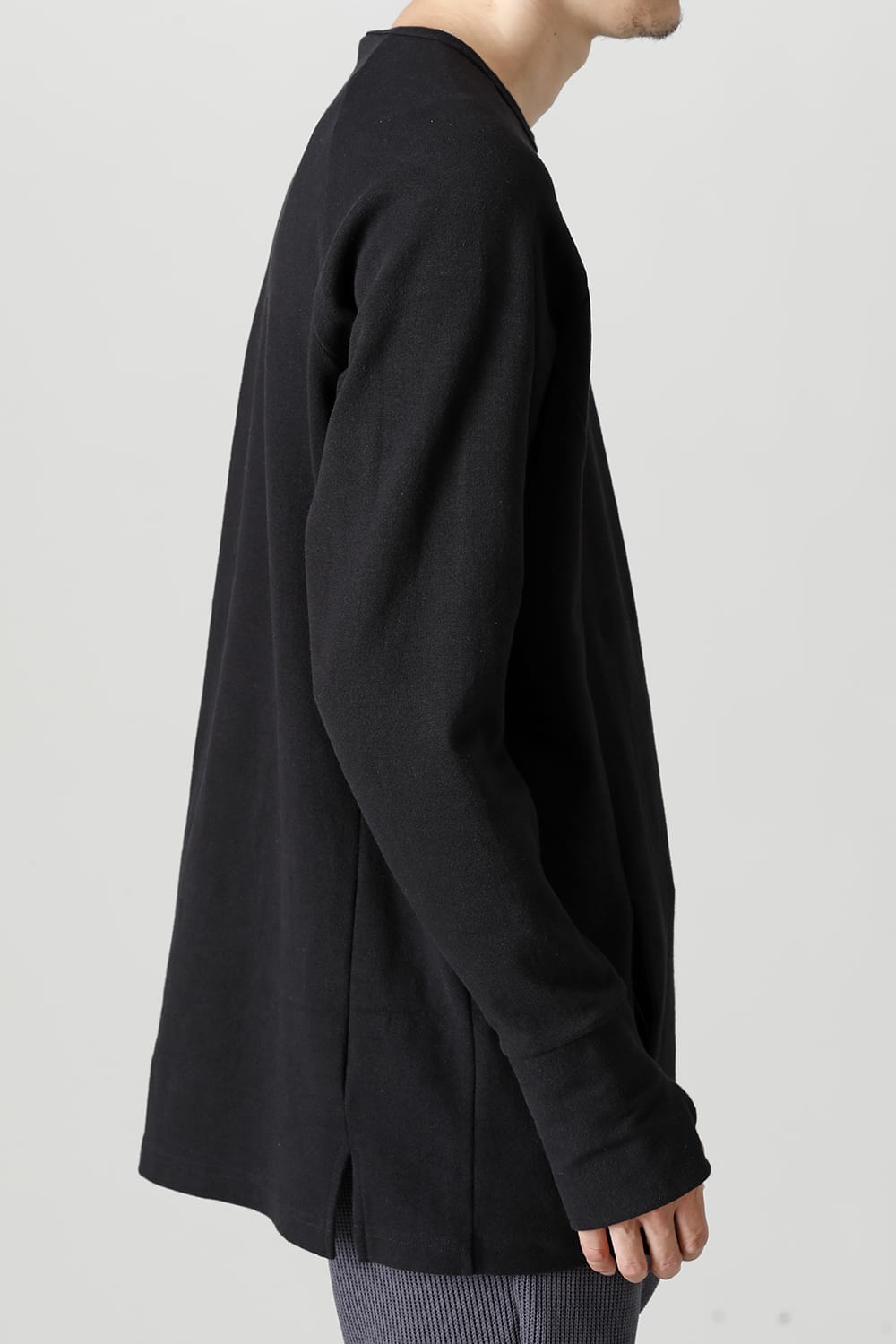 Raglan L/S Deep Black