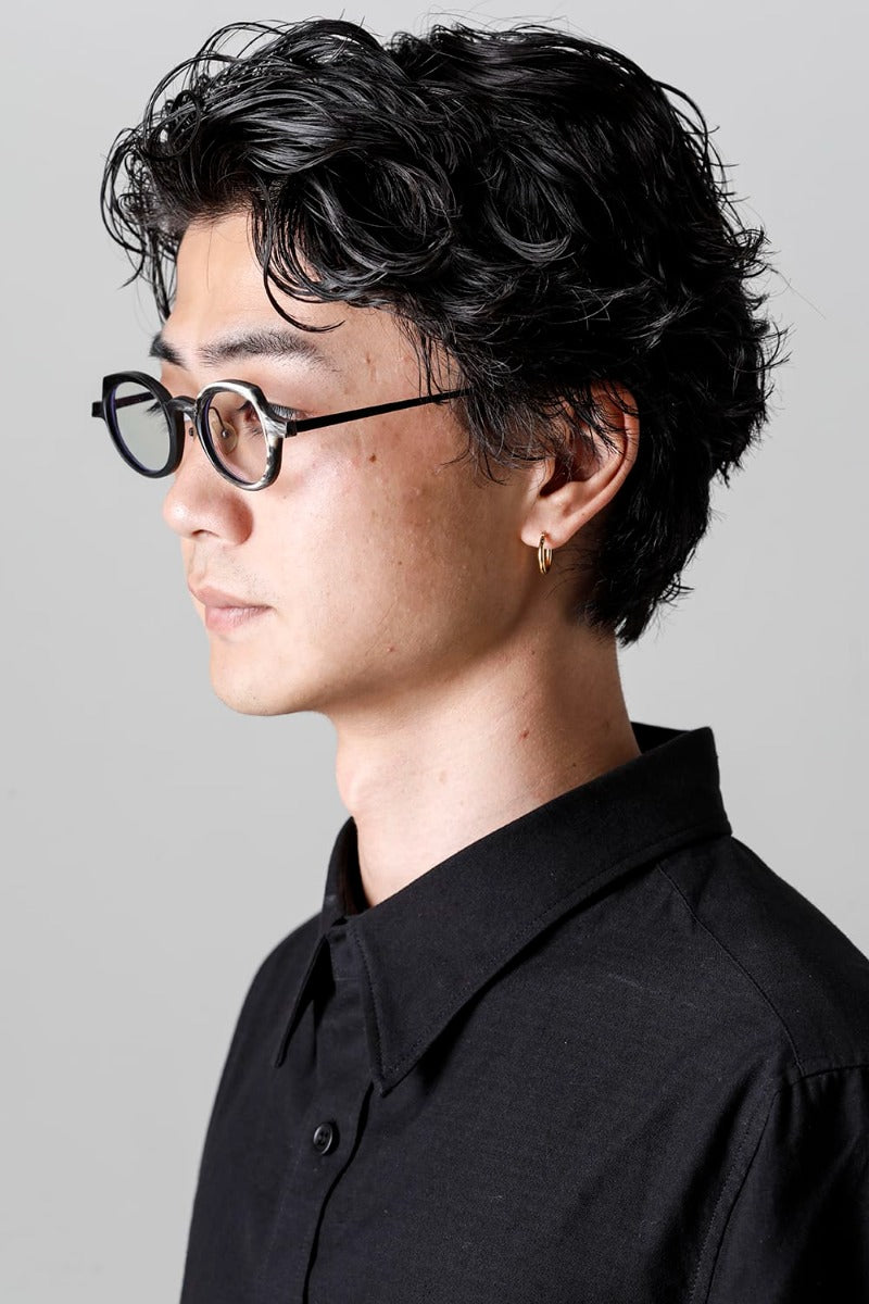 RG0090 / ブラック & ホワイト