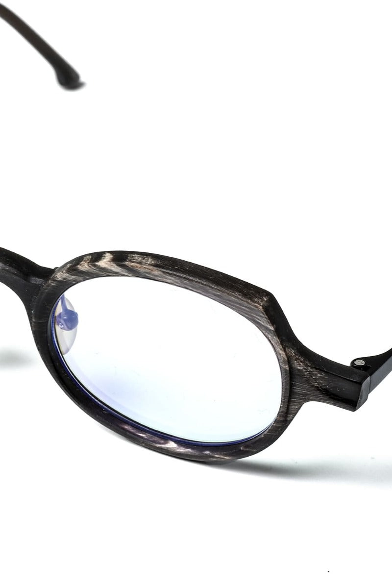 RG0090 / ユニーク ブラック & ホワイト