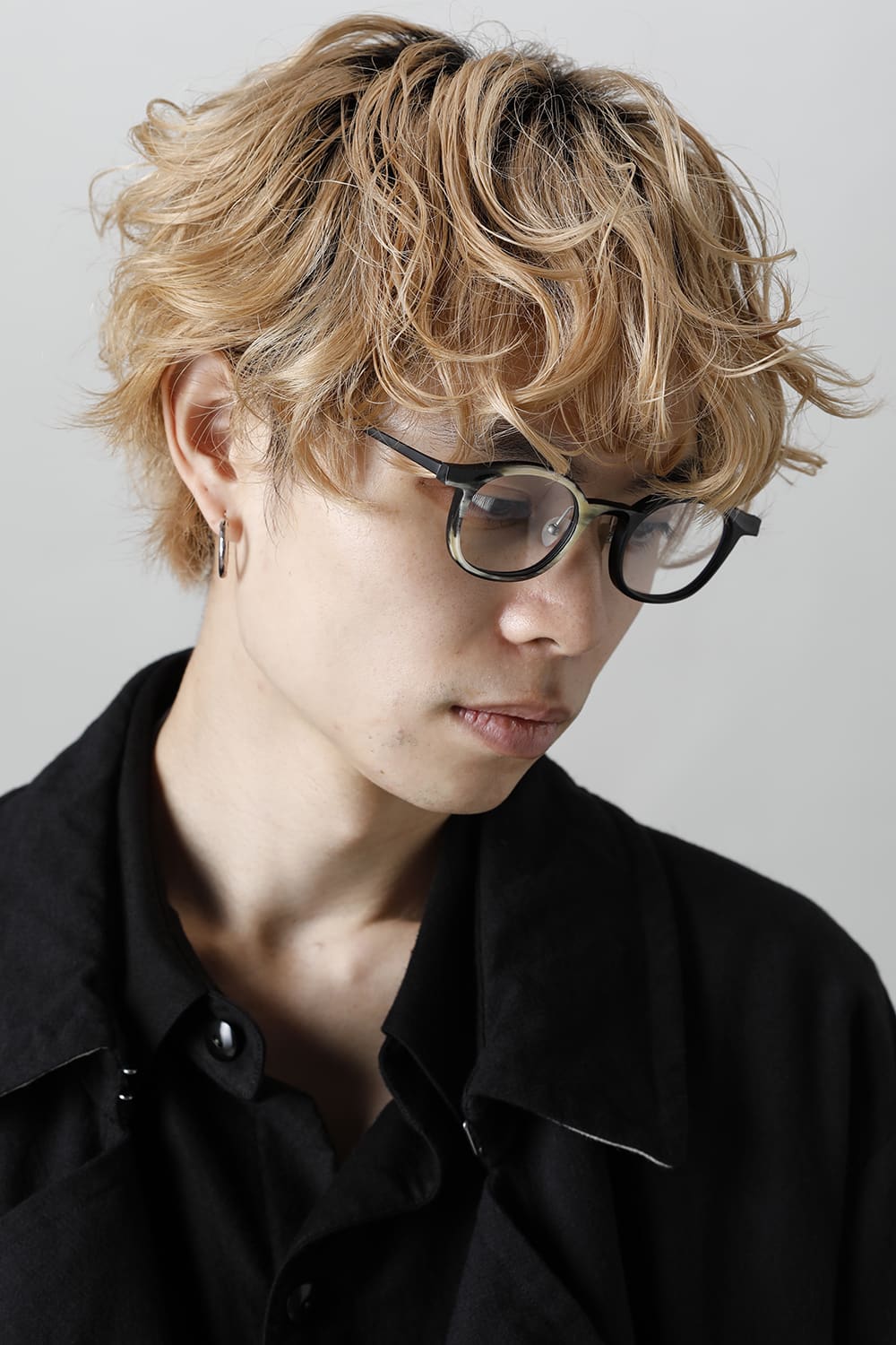 RG0093 Genuine Horn Black&White Clear Lens