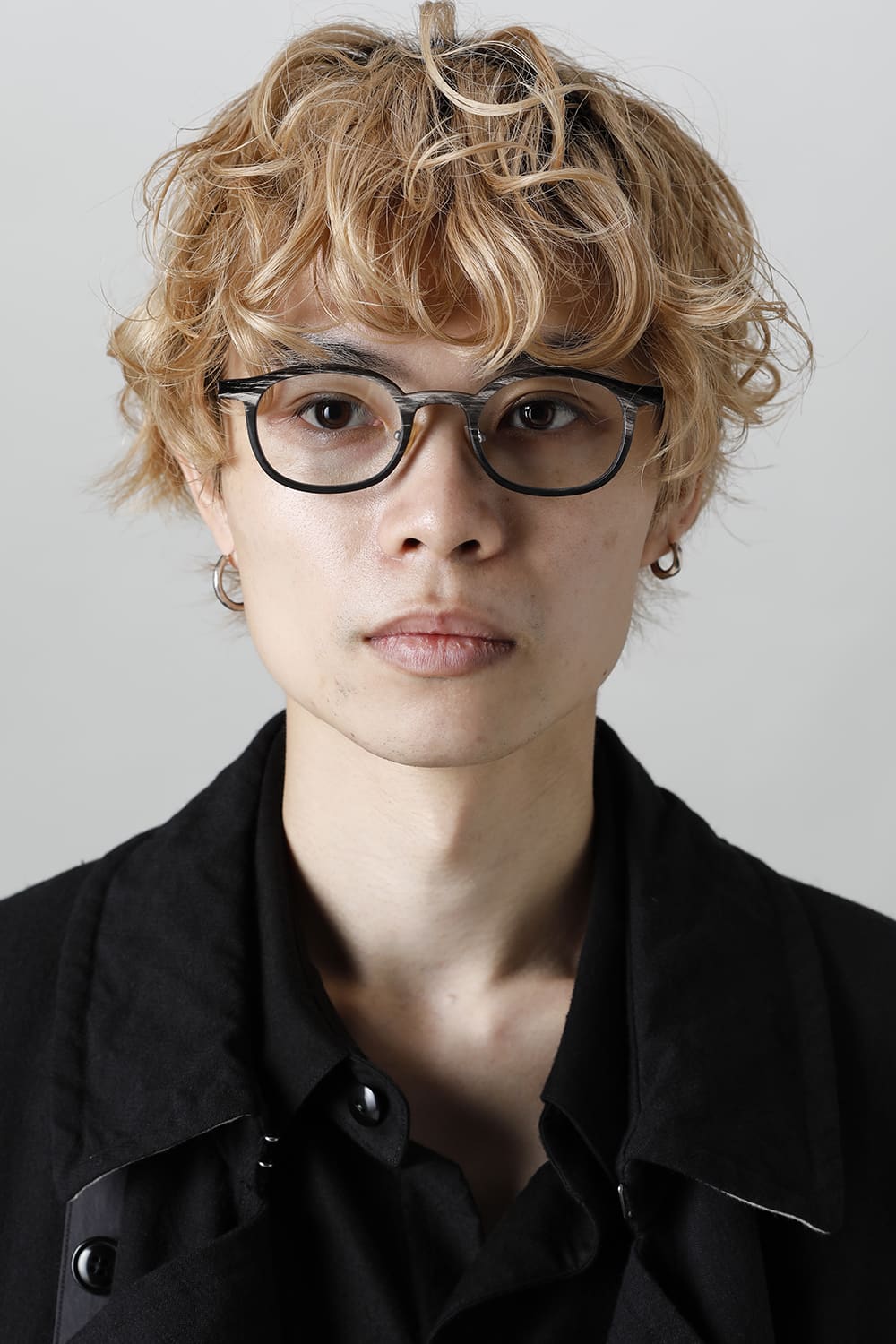 RG0093 Genuine Horn Uni Black&White Clear Lens