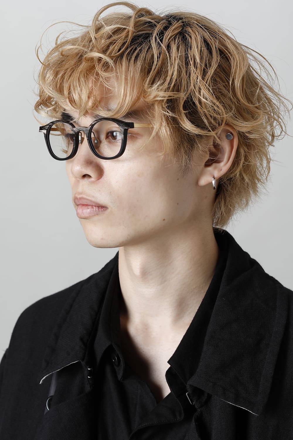 RG0093 Genuine Horn Uni Black&White Clear Lens