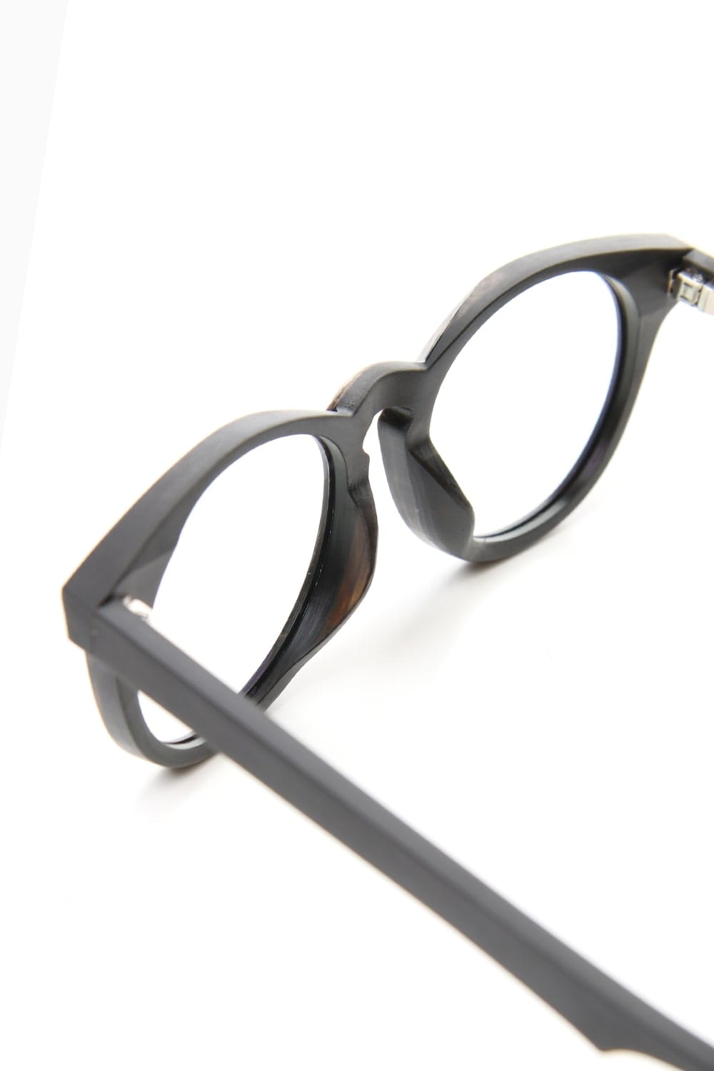 RG0058JP - IN.BLACK&WHITE