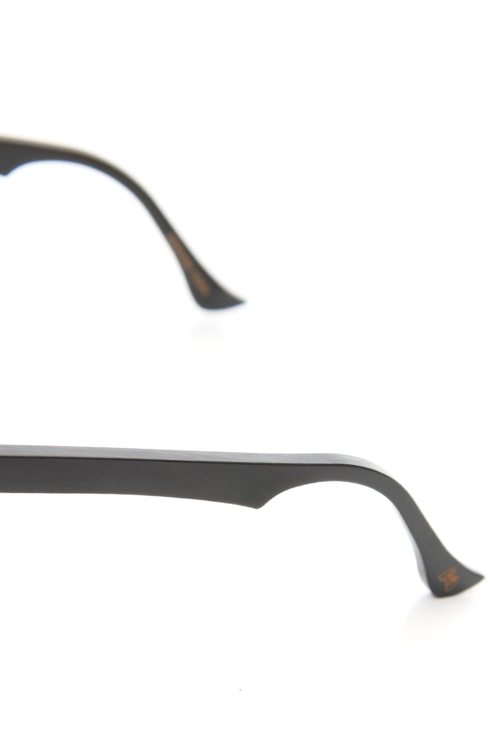 RG0058JP - IN.BLACK&WHITE