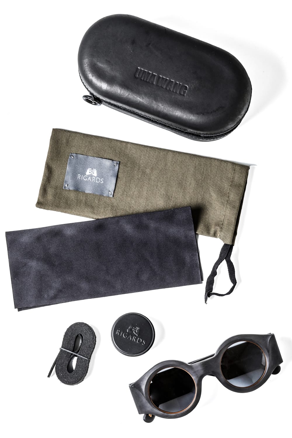 RG00UW16 / Black × Dark Grey