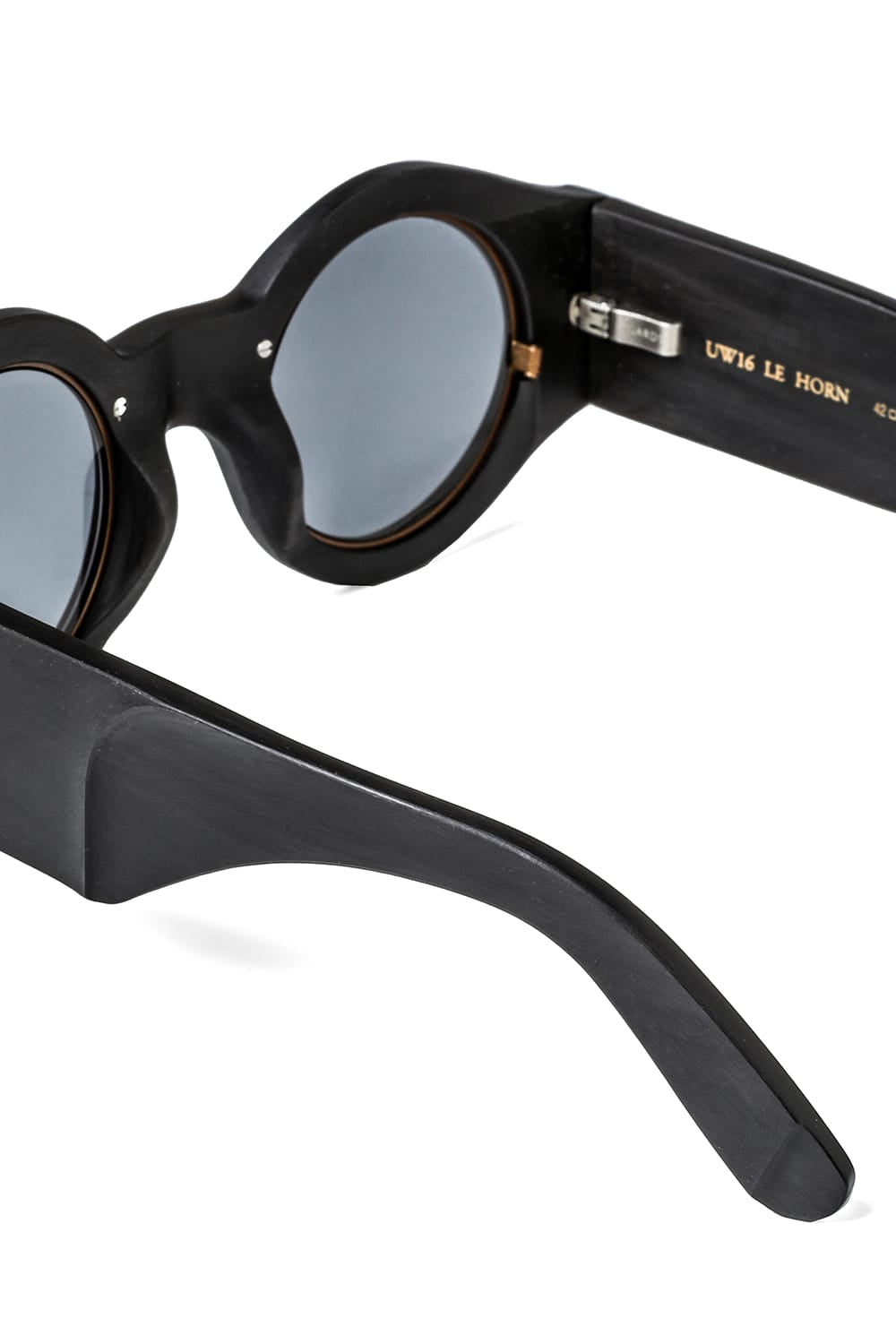 RG00UW16 / Black × Dark Grey