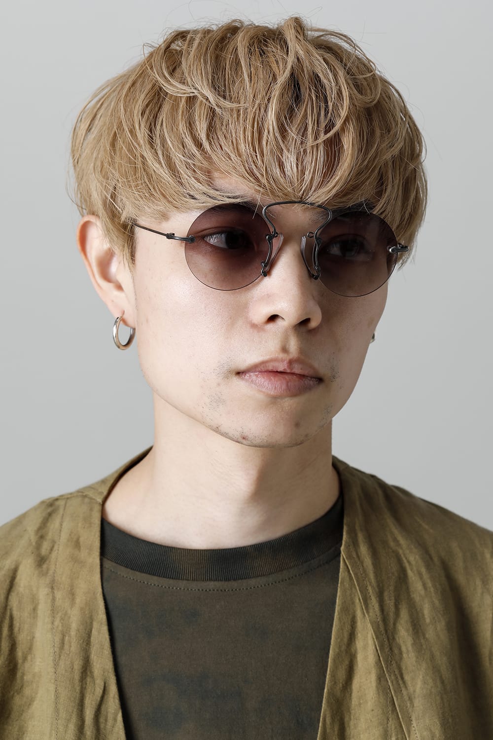 RG00UW9 ユマ・ワン x リガーズ ヴィンテージブラック / ライトグレー