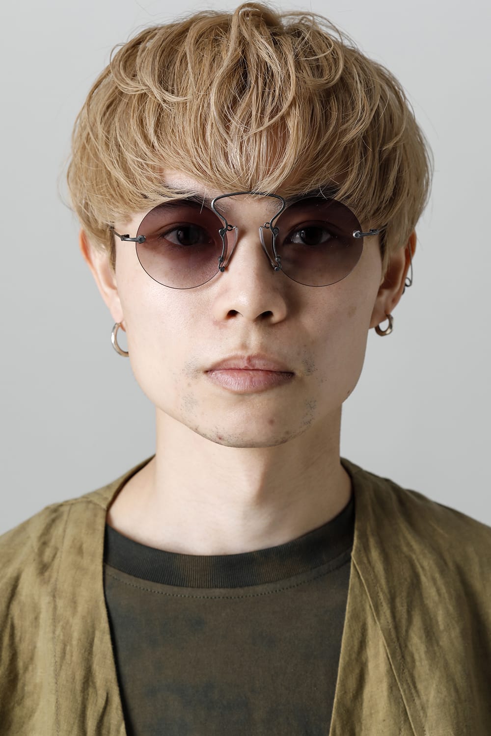 RG00UW9 ユマ・ワン x リガーズ ヴィンテージブラック / ライトグレー