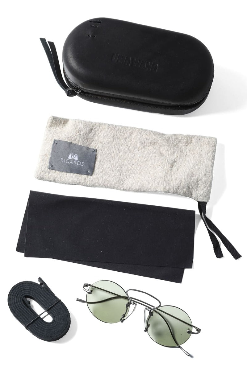 RG00UW9 / ヴィンテージ シルバー × ライト グリーン