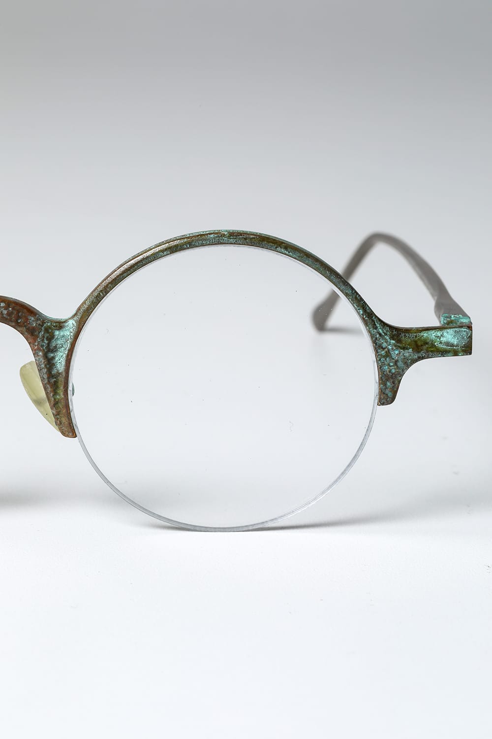 RG0131CU VINTAGE JADE / CLEAR - HAND HAMMERED