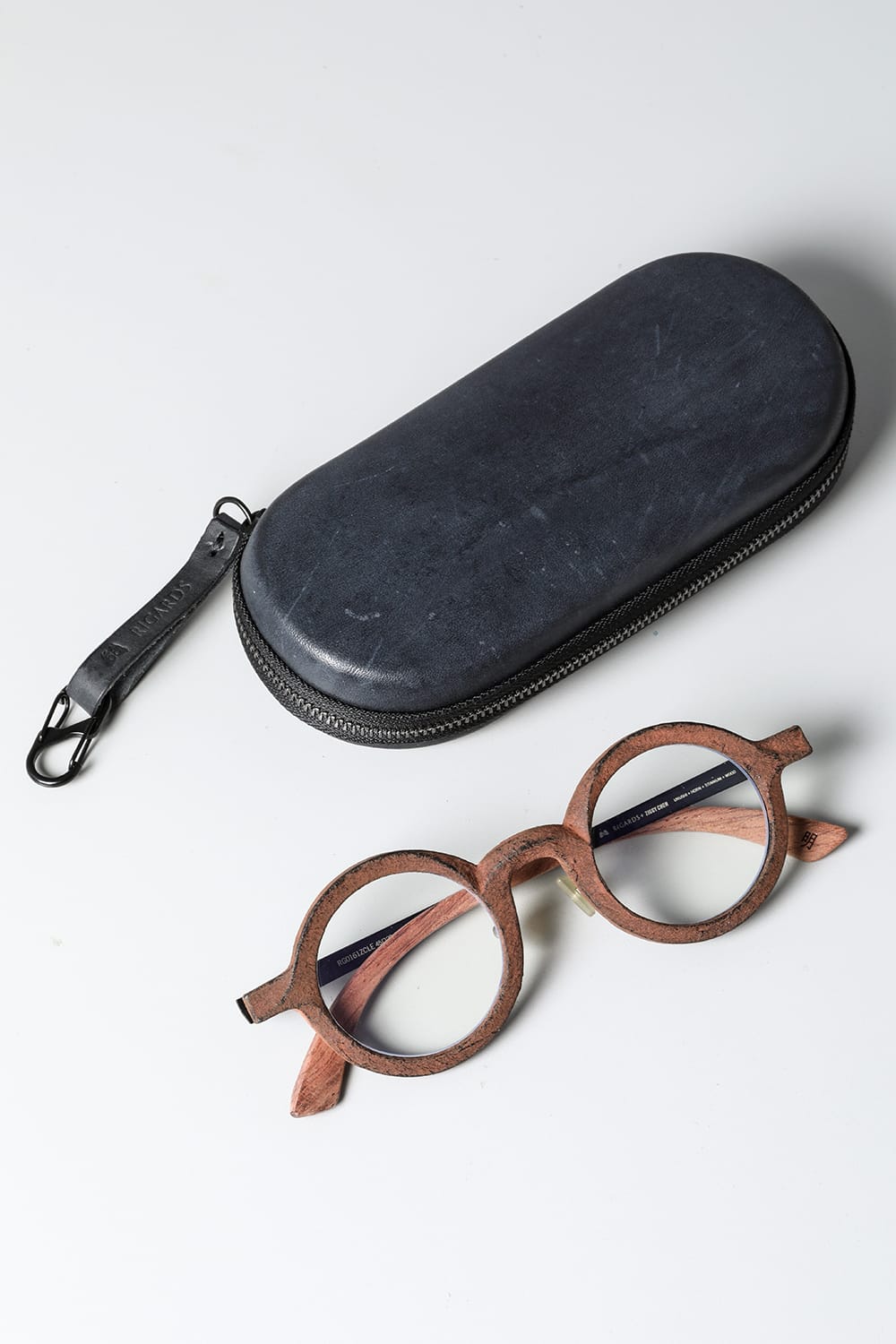 RG0161ZCLE アンティークブリック / クリア