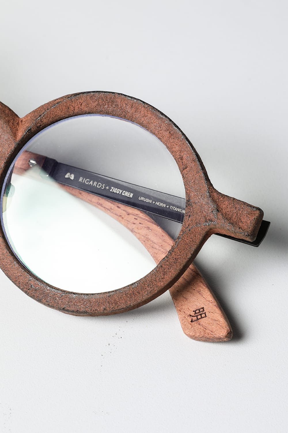 RG0161ZCLE アンティークブリック / クリア