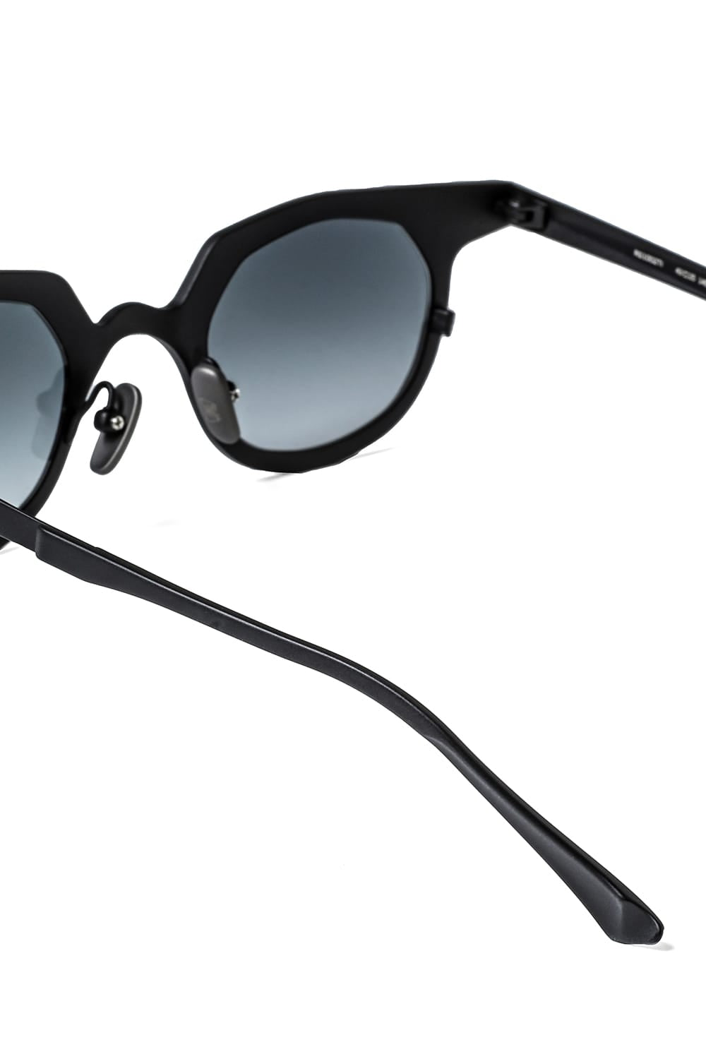 RG1002TI / Black × Grey Gradient