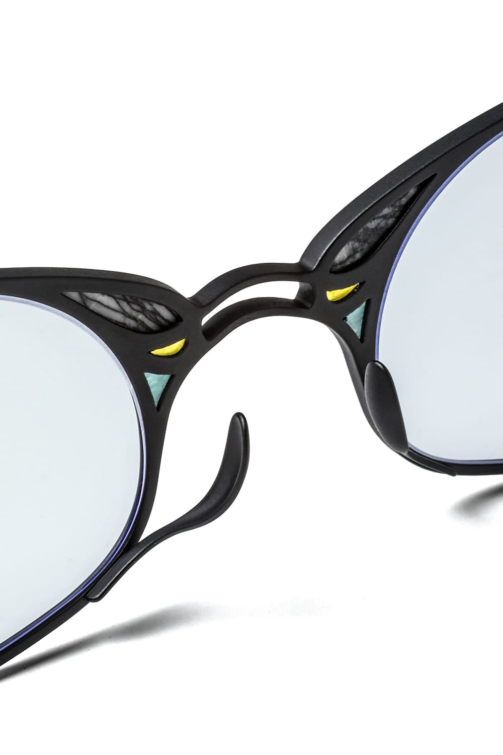 RG1032TI / Black × Clear