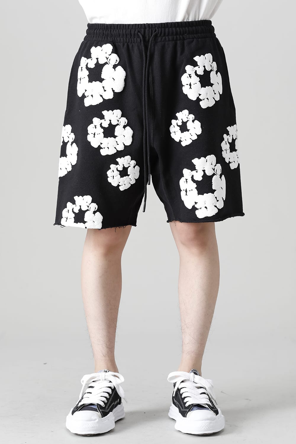 READYMADE × DENIM TEARS COTTON WREATH Sweat shorts Black - RE-DT-BK-00-00-17