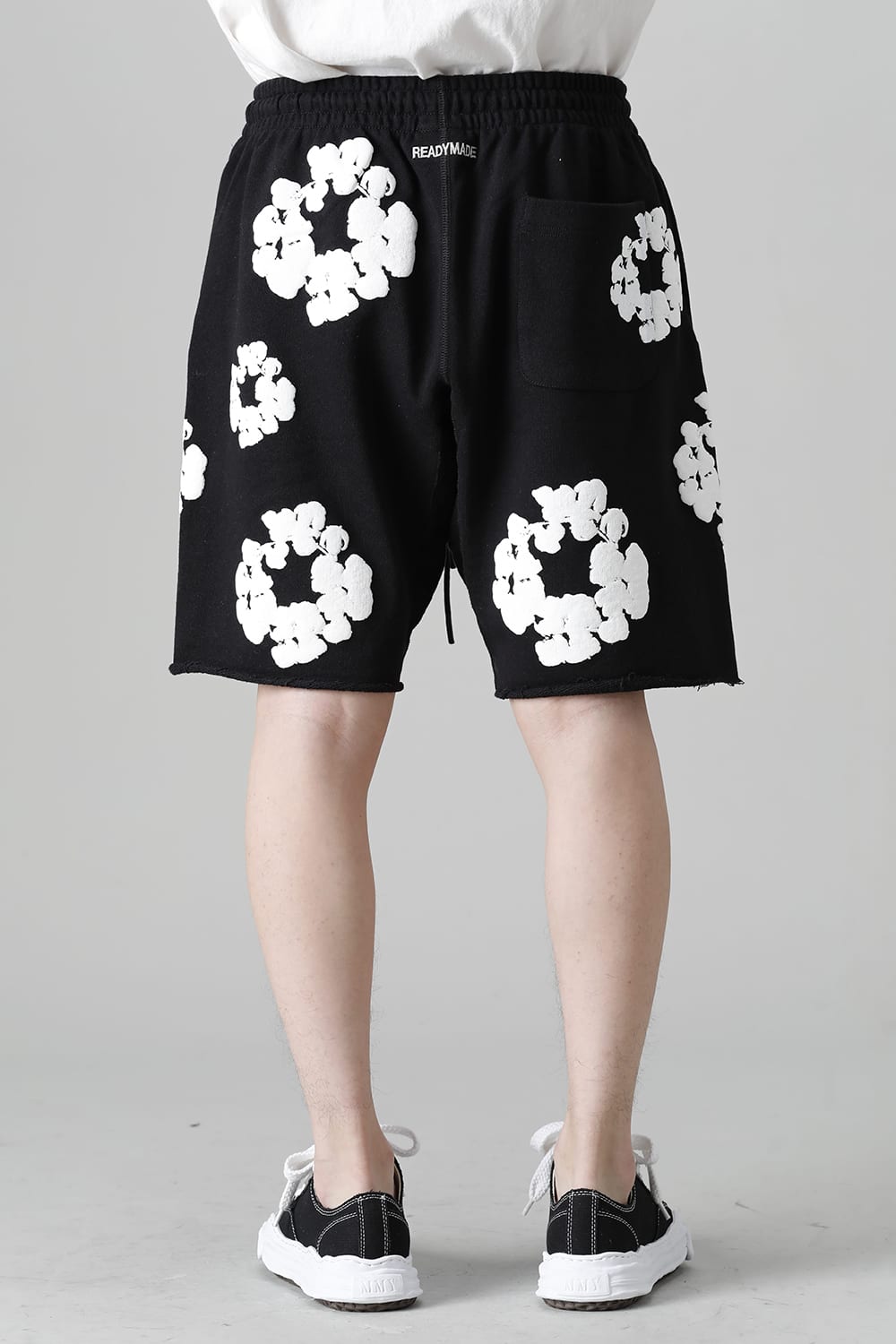 READYMADE × DENIM TEARS COTTON WREATH Sweat shorts Black - RE-DT-BK-00-00-17