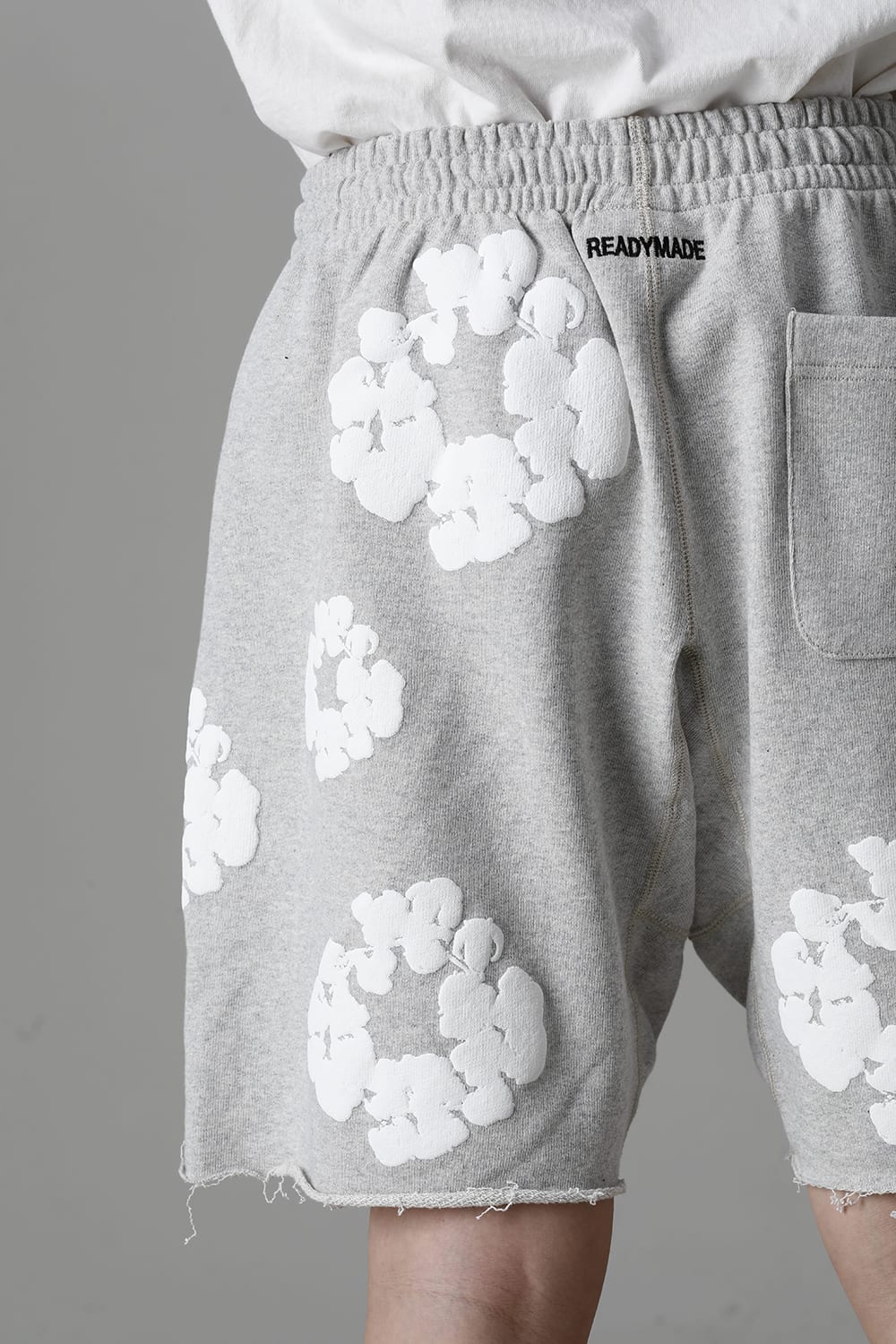 READYMADE × DENIM TEARS COTTON WREATH Sweat shorts Gray - RE-DT-GY-00-00-17