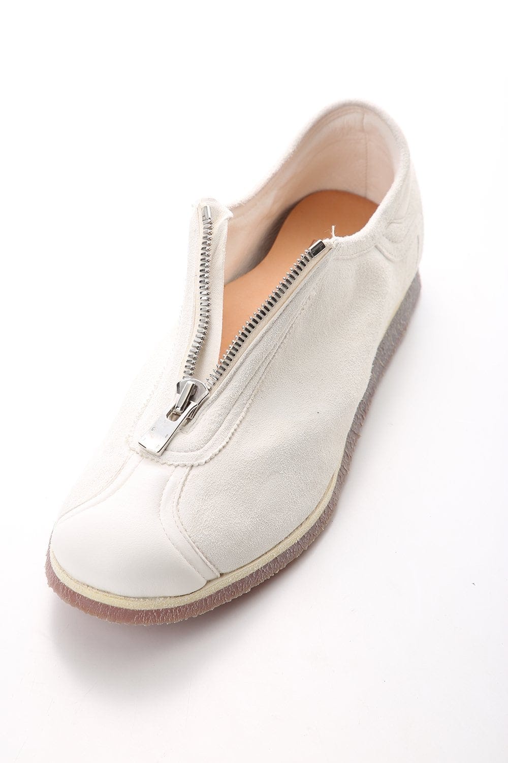 RN01 - front Zip Sneaker