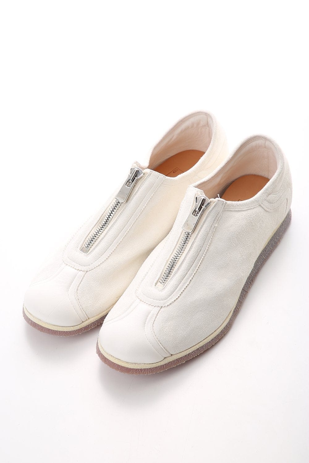 RN01 - front Zip Sneaker