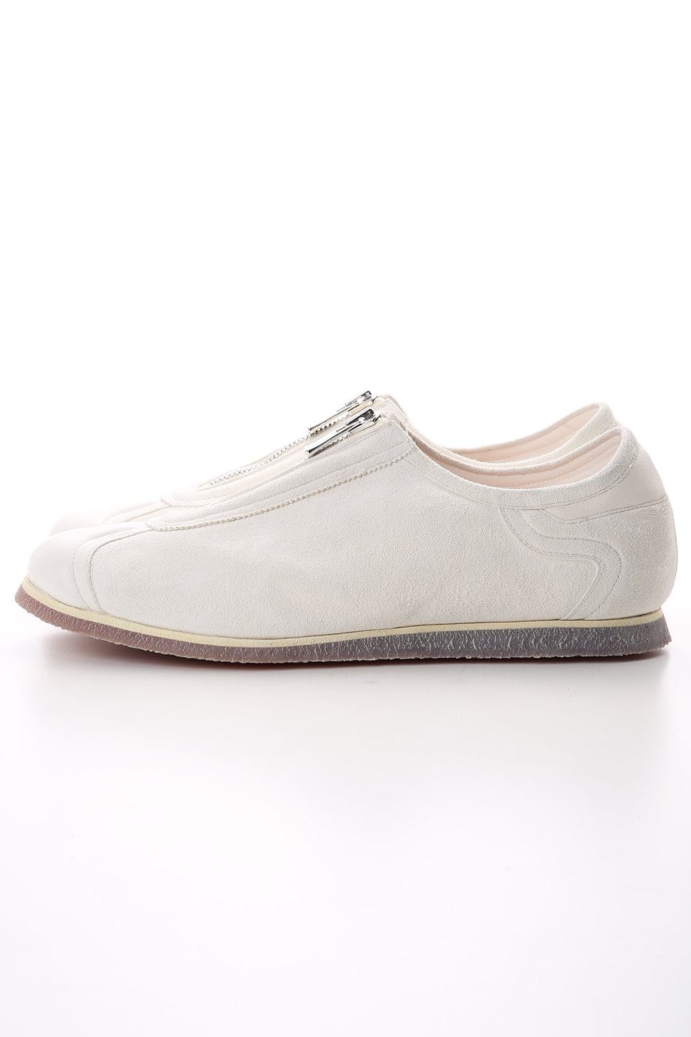 RN01 - front Zip Sneaker