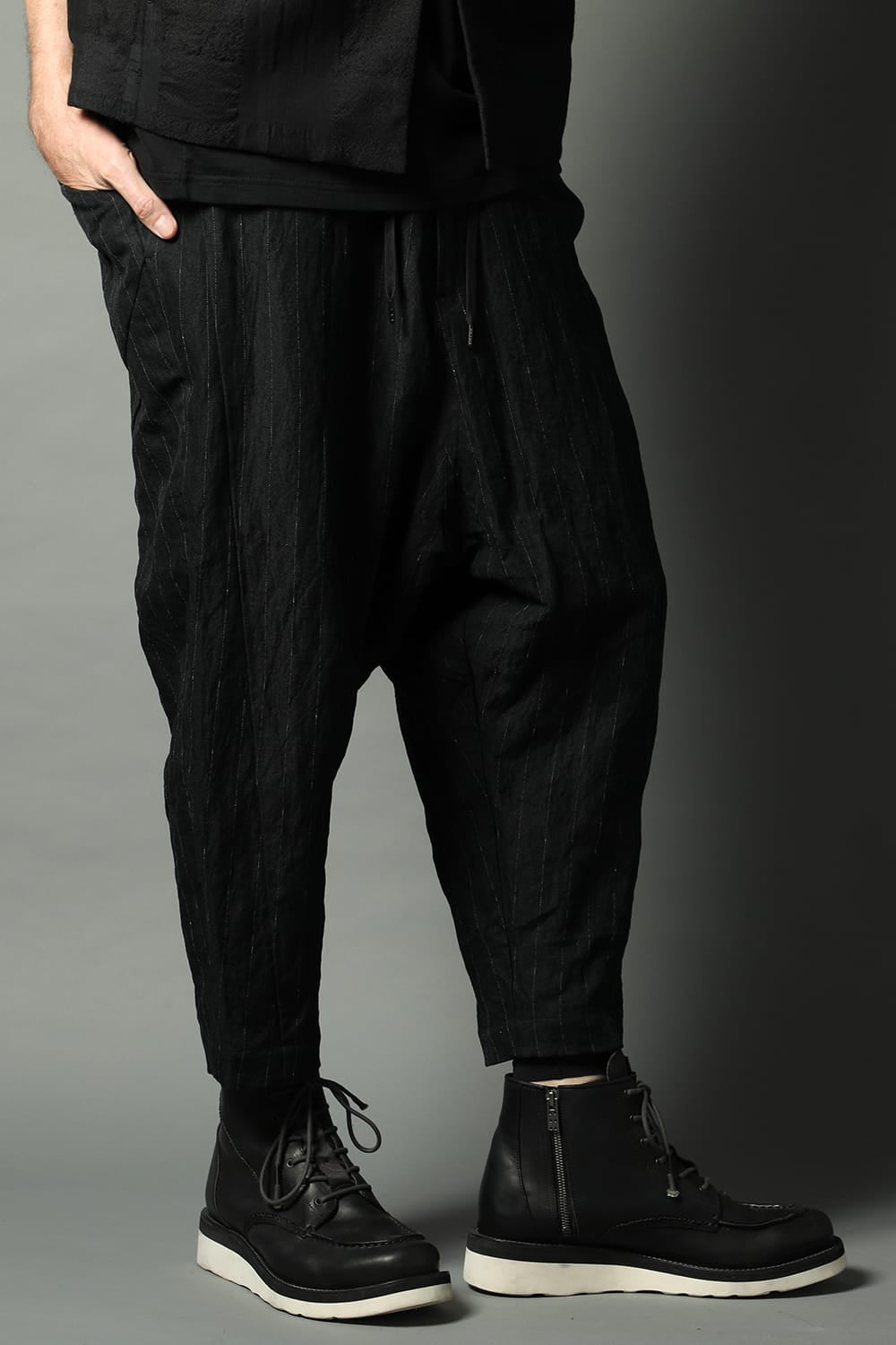 Dropcroch cropped pants cotton linen metal shrink