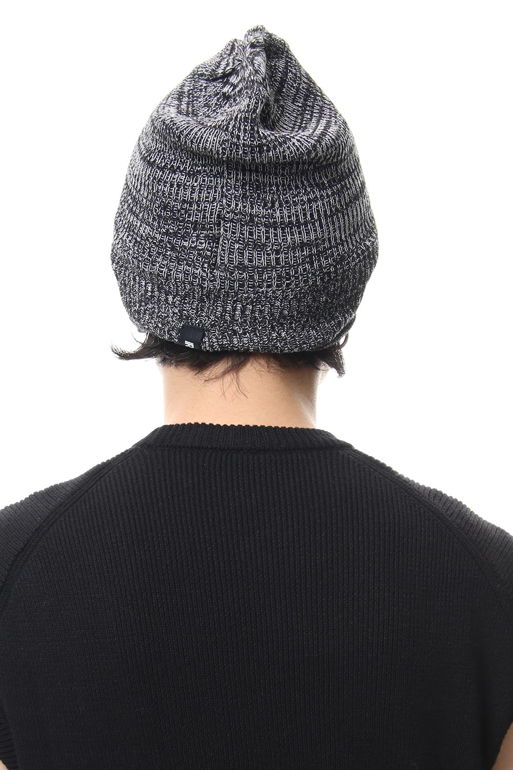 BEANIE T.Black