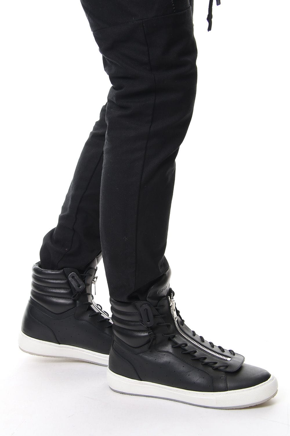 FRONT ZIP HIGH  SNEAKER Black