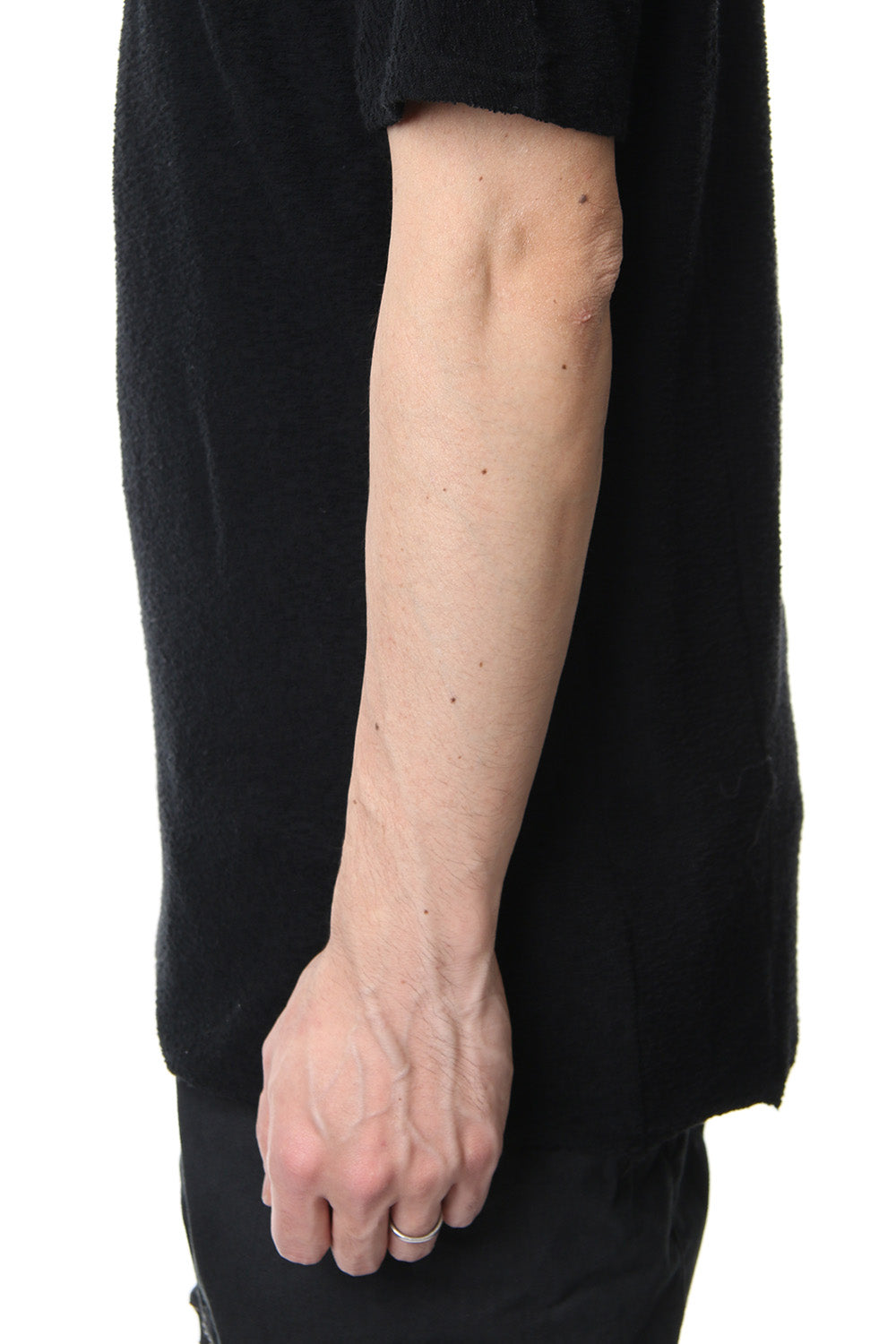 CROSS NECK T-SHIRT Black