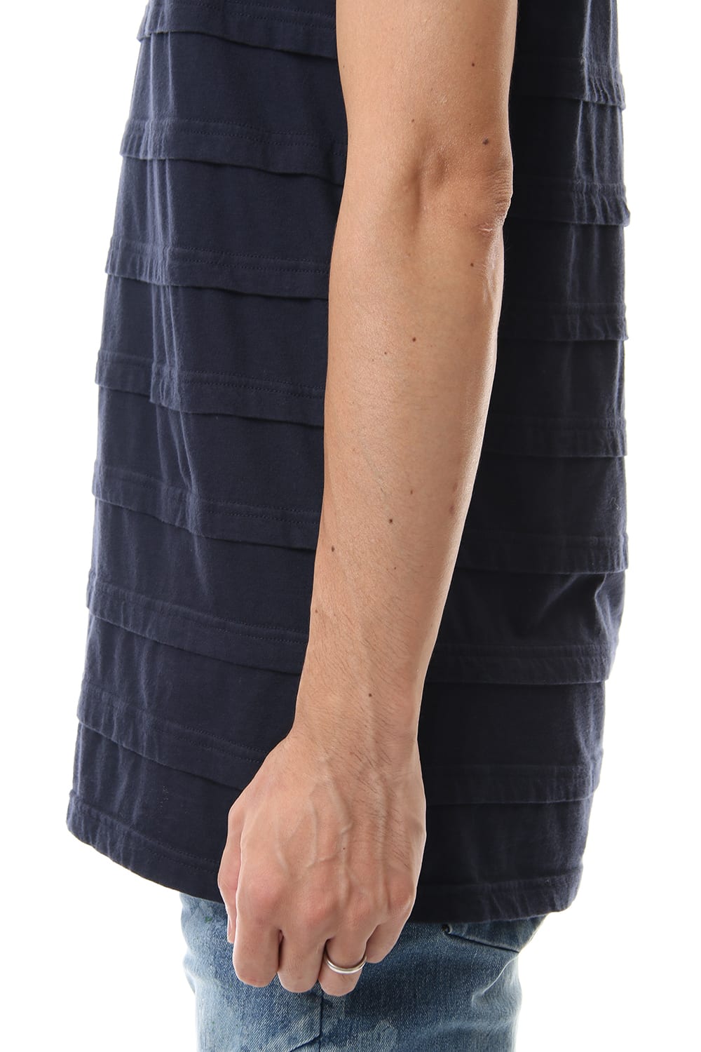 LAYERED BORDER-T Navy