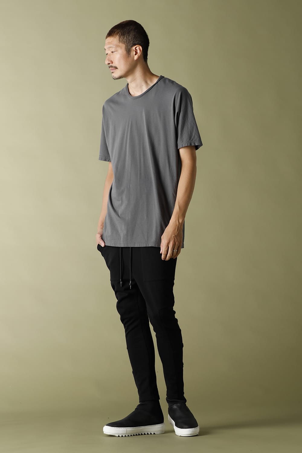 ドルマン T Osmium Gray