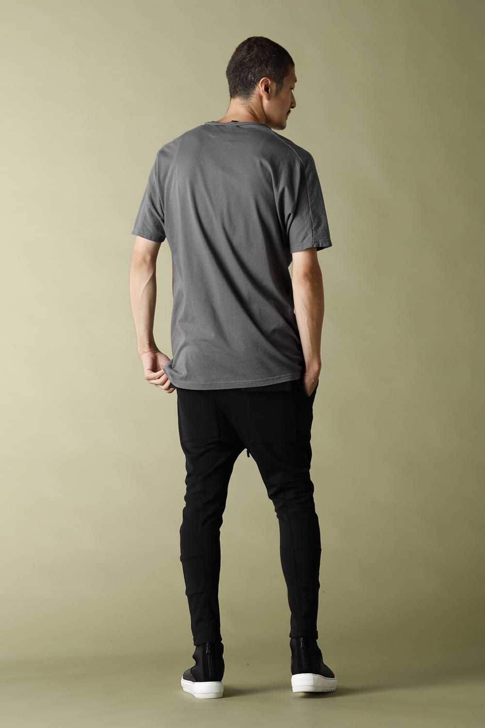 ドルマン T Osmium Gray