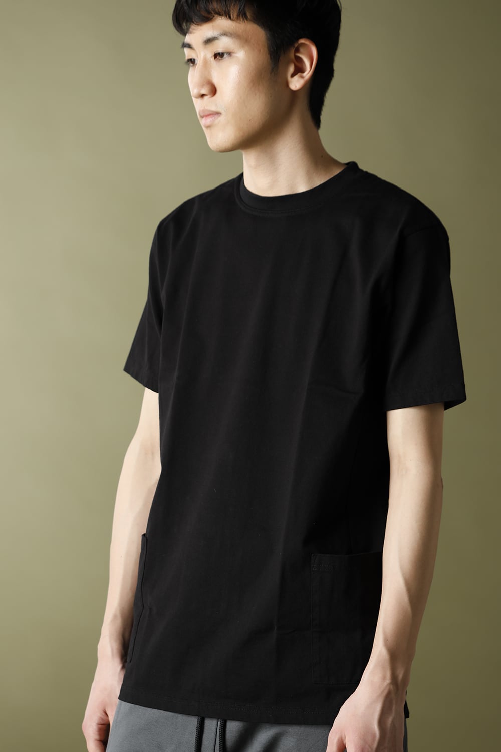 Side Pocket-T Black