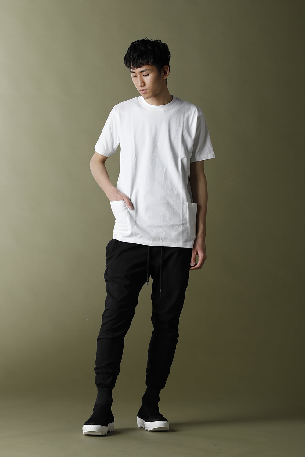 Side Pocket-T White