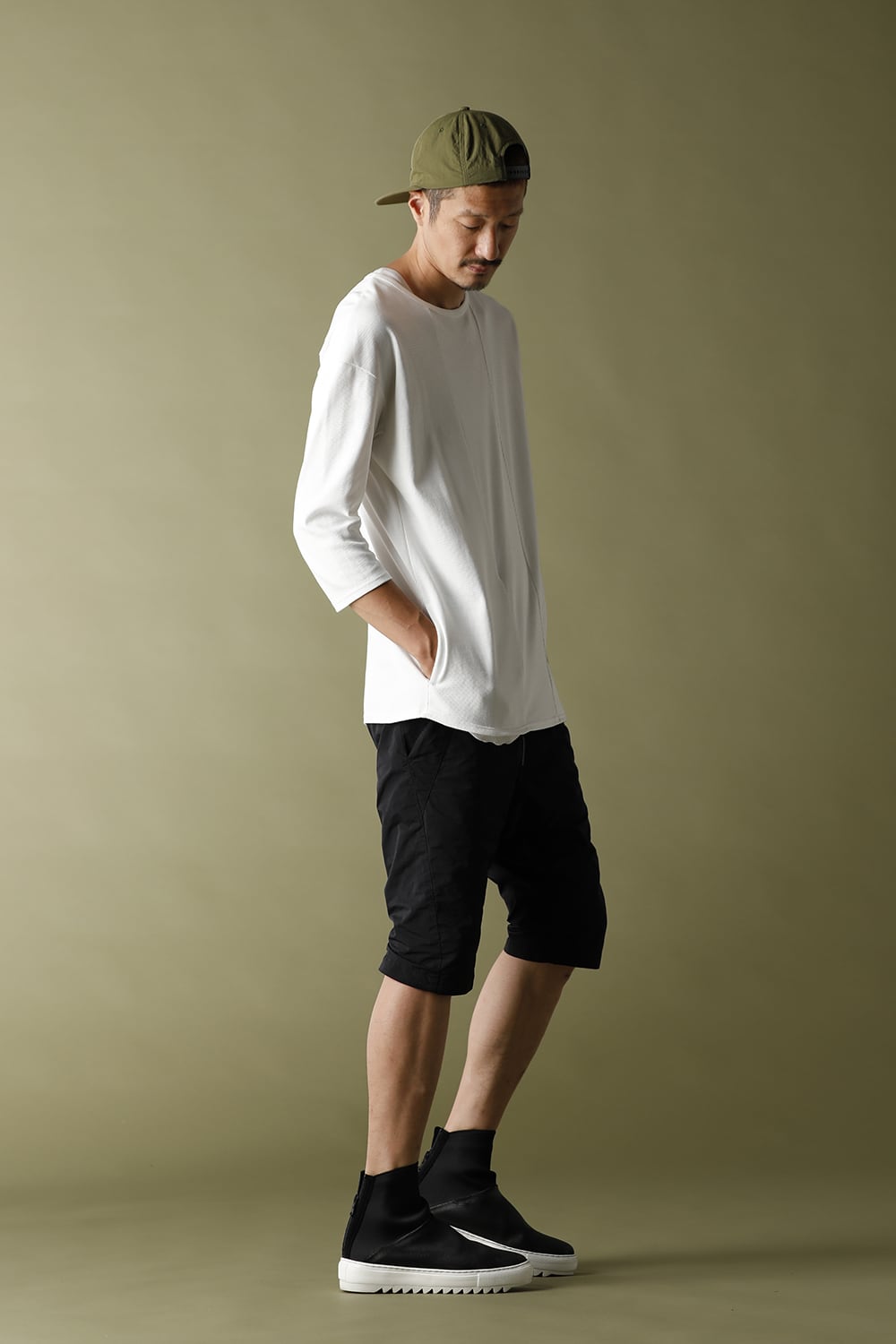 3/4 Side Pocket-T White