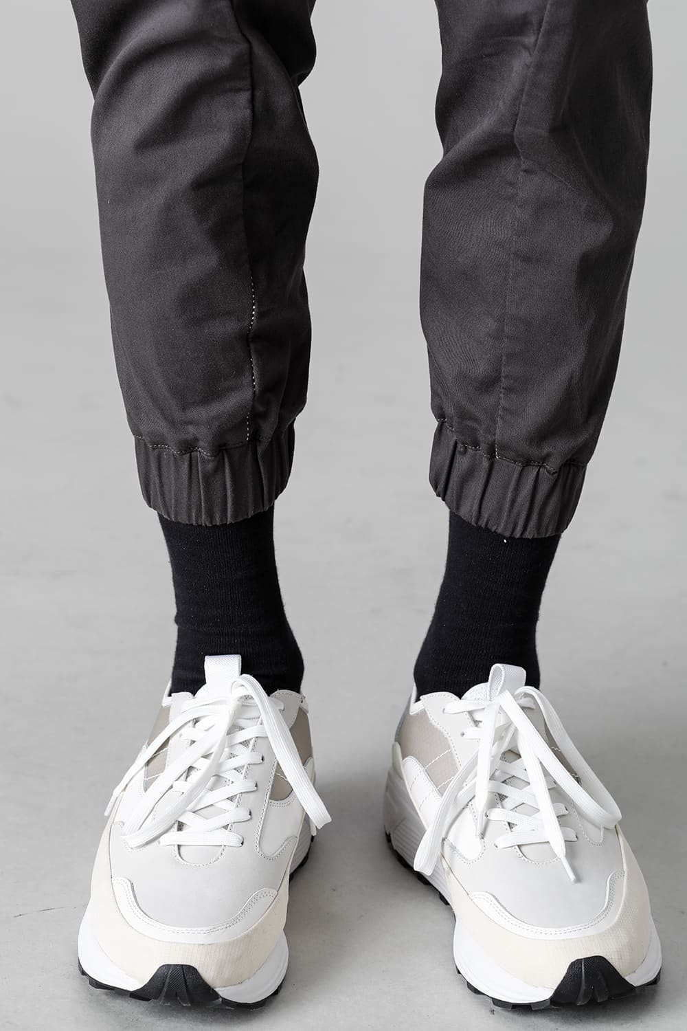 Revolution Solid Graphite Gray