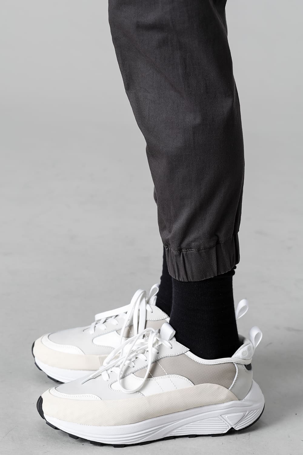 Revolution Solid Graphite Gray