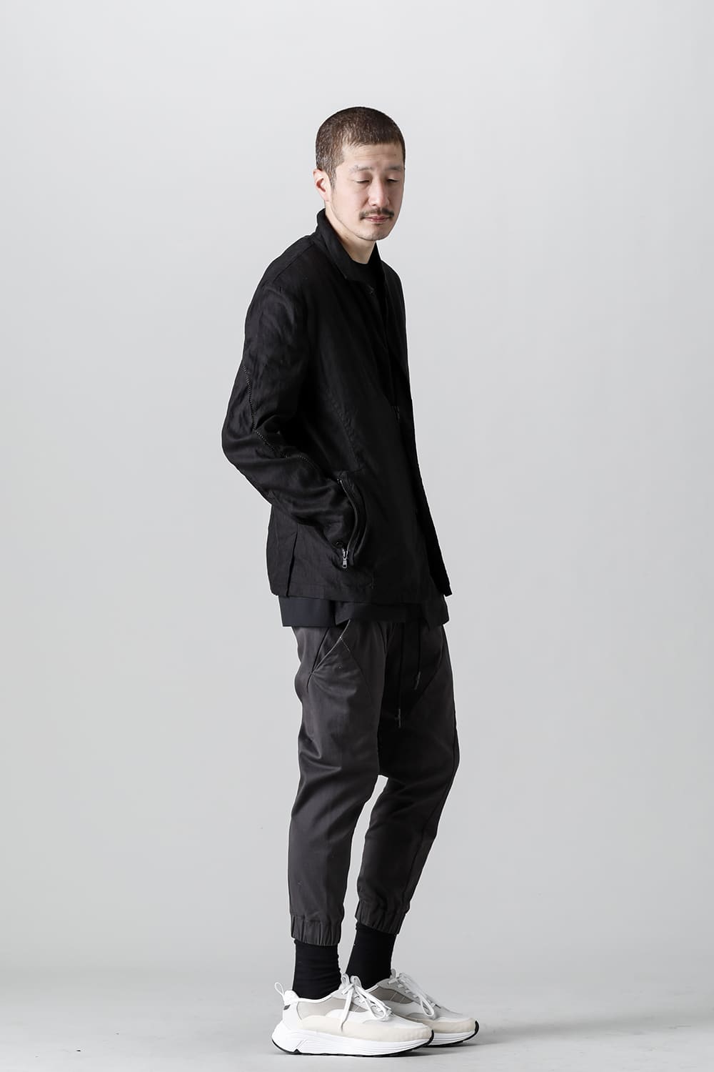 Revolution Solid Graphite Gray