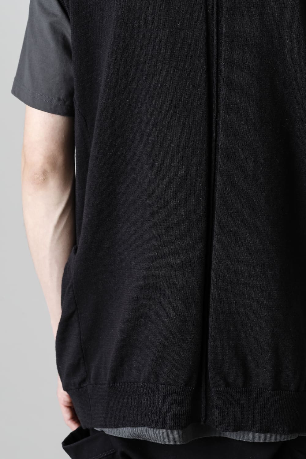 Knit Jersey Vest Black