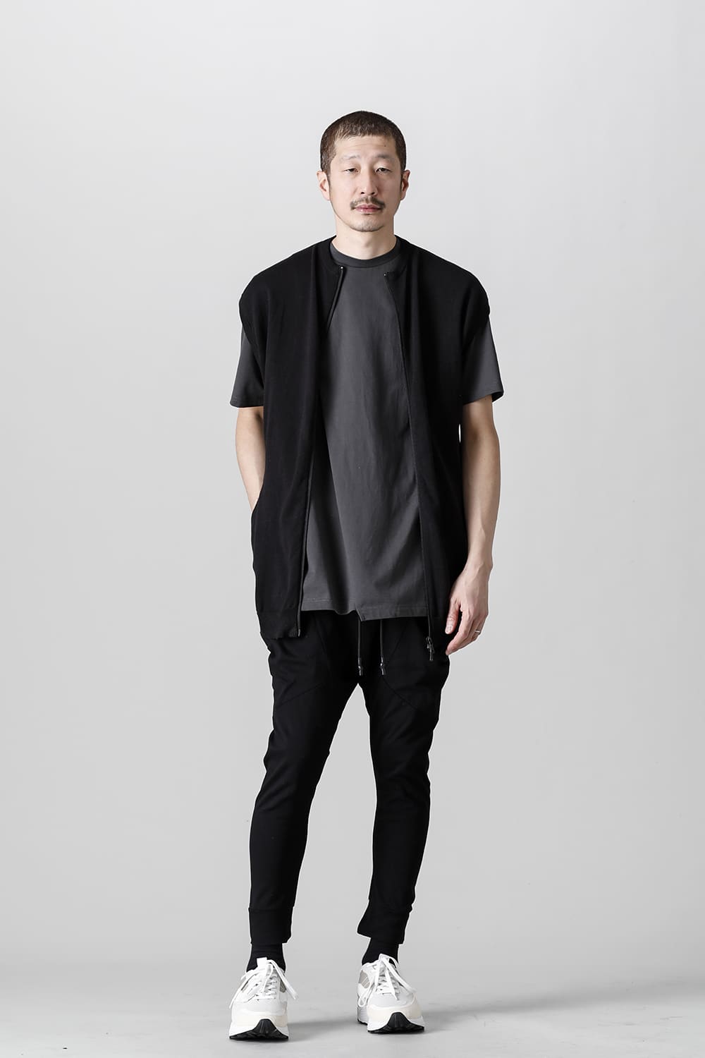 Knit Jersey Vest Black