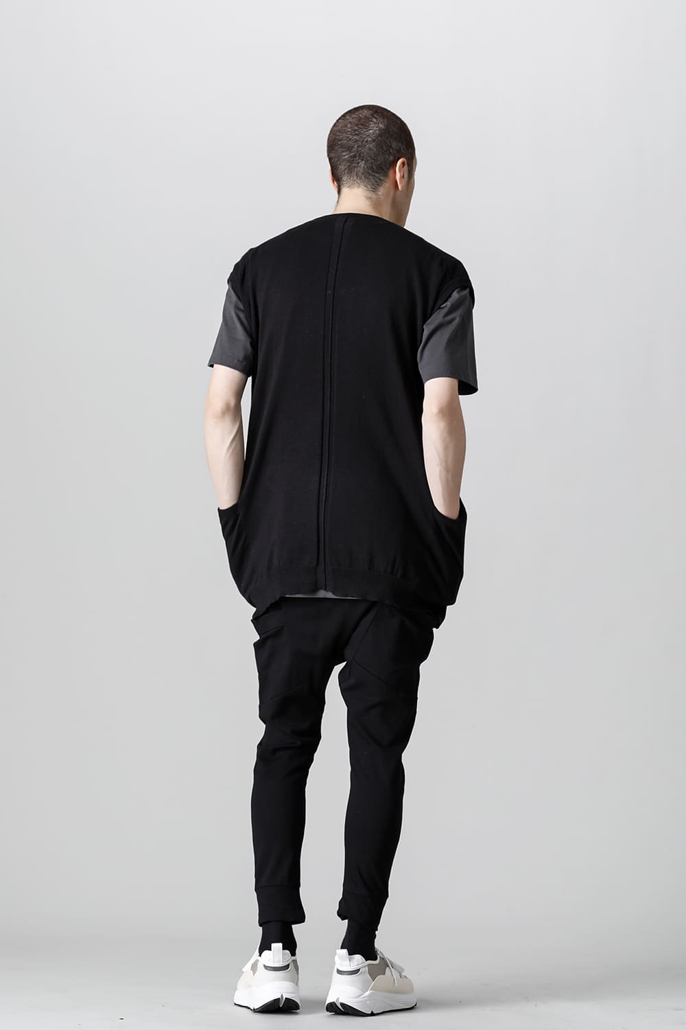 Knit Jersey Vest Black