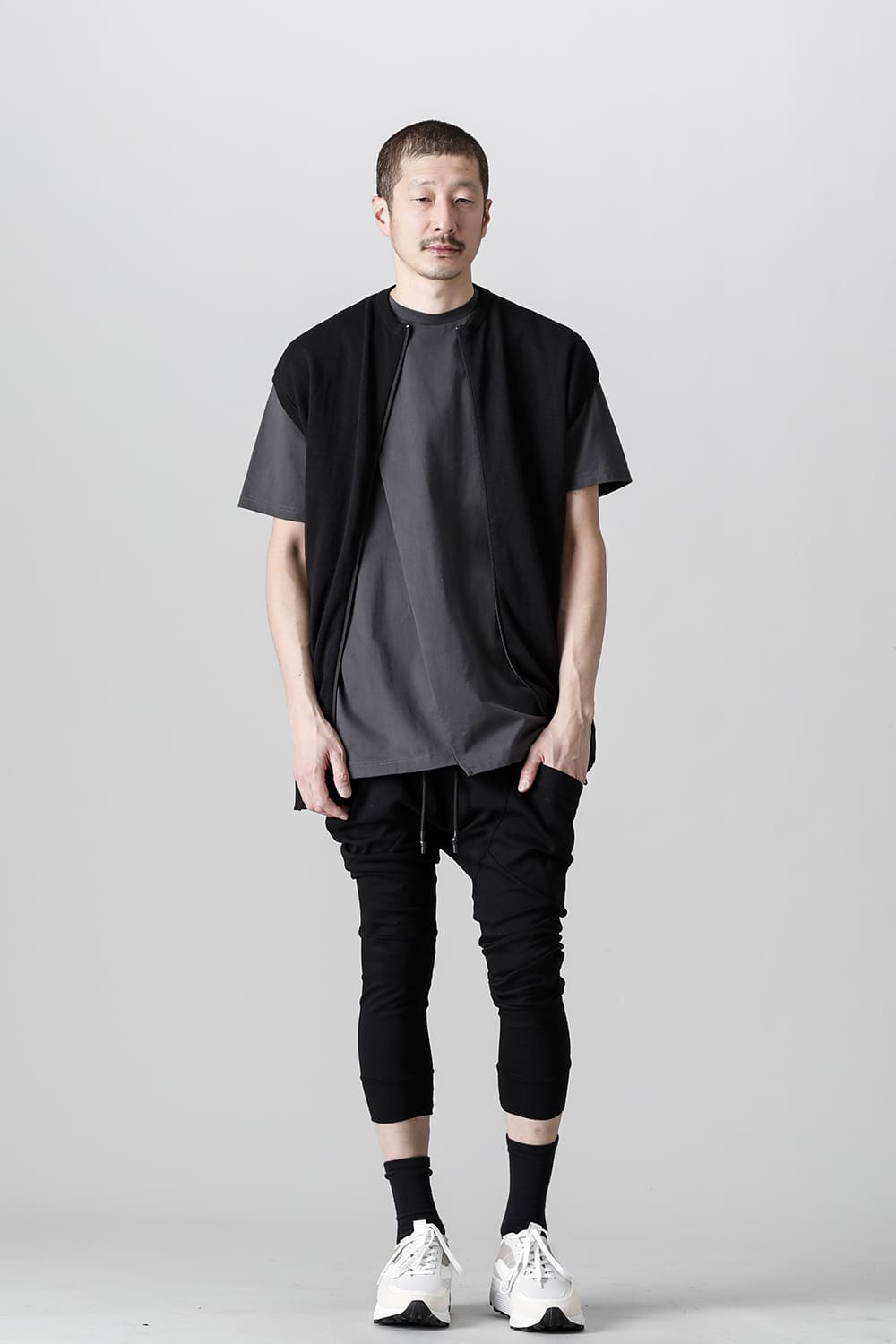 Knit Jersey Vest Black