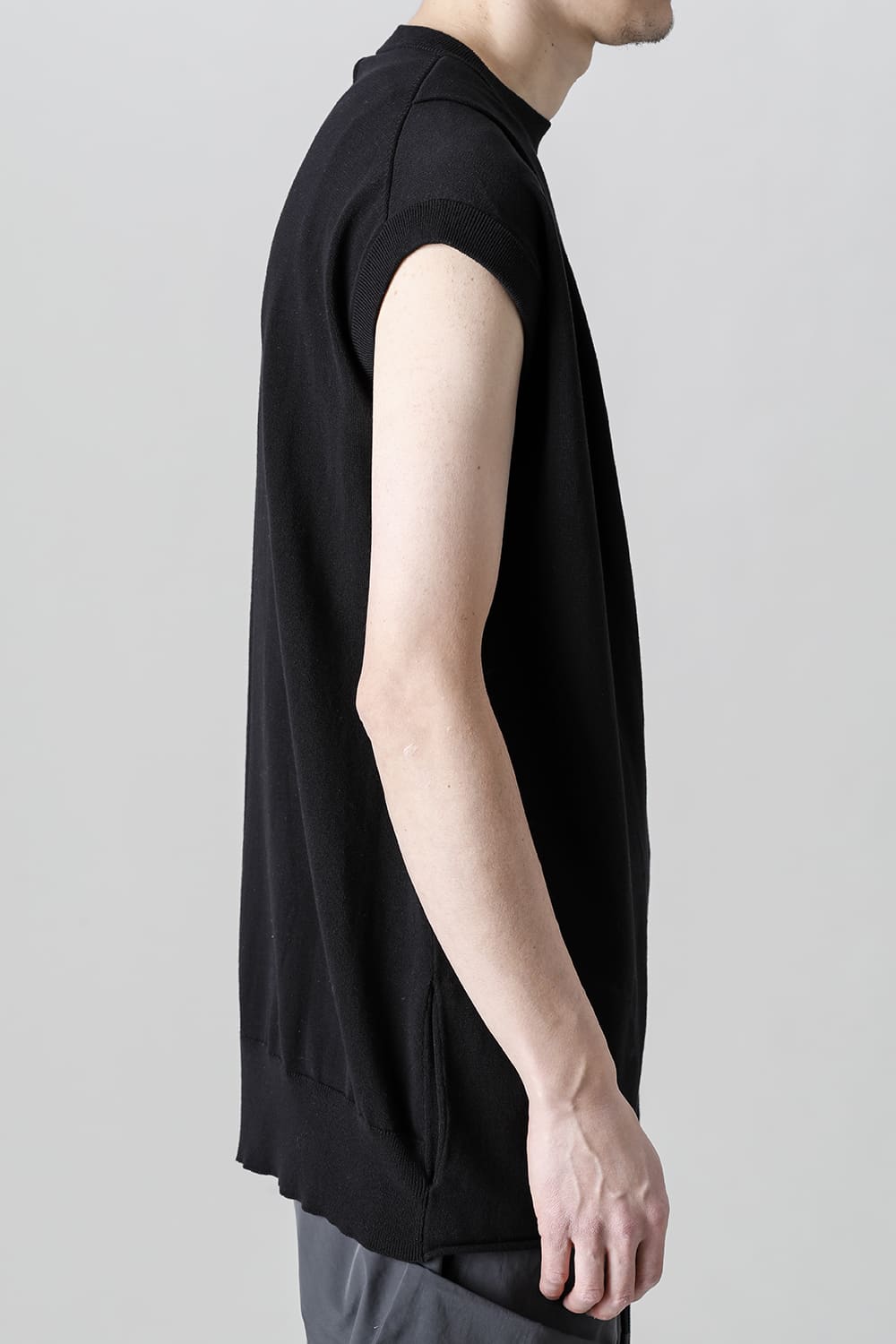 Cross Knit Jersey Black