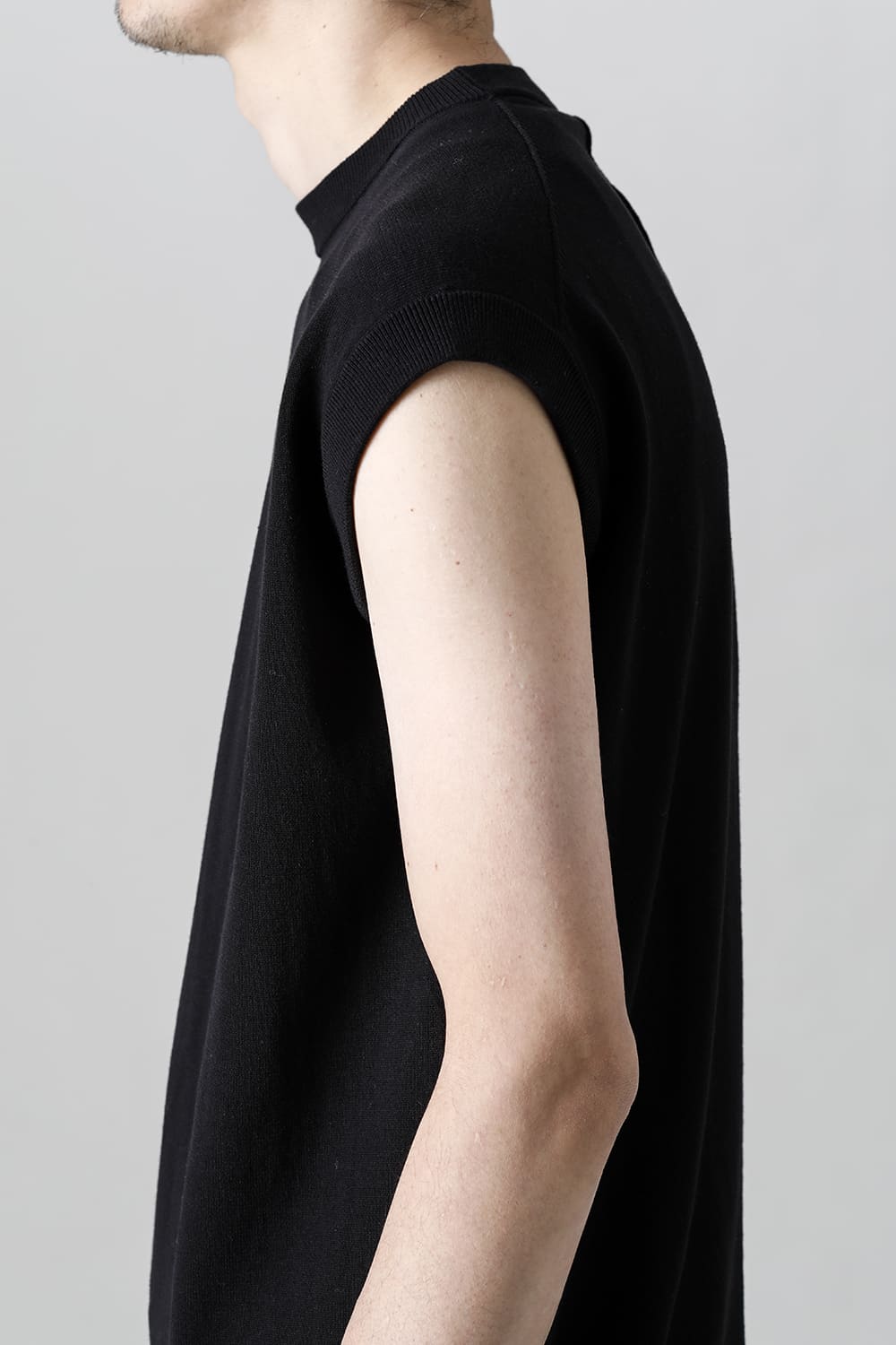 Cross Knit Jersey Black