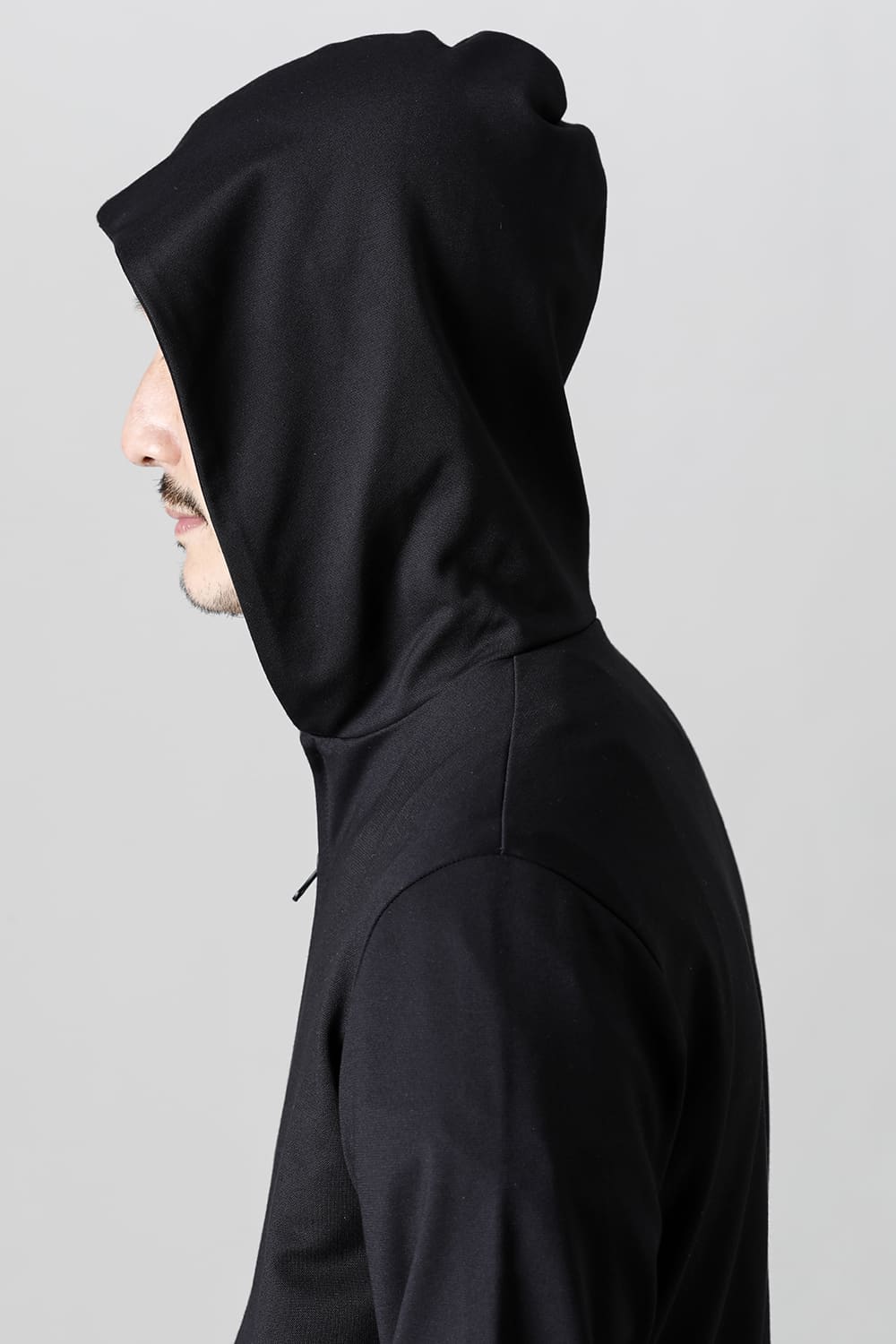 Line Hoodie