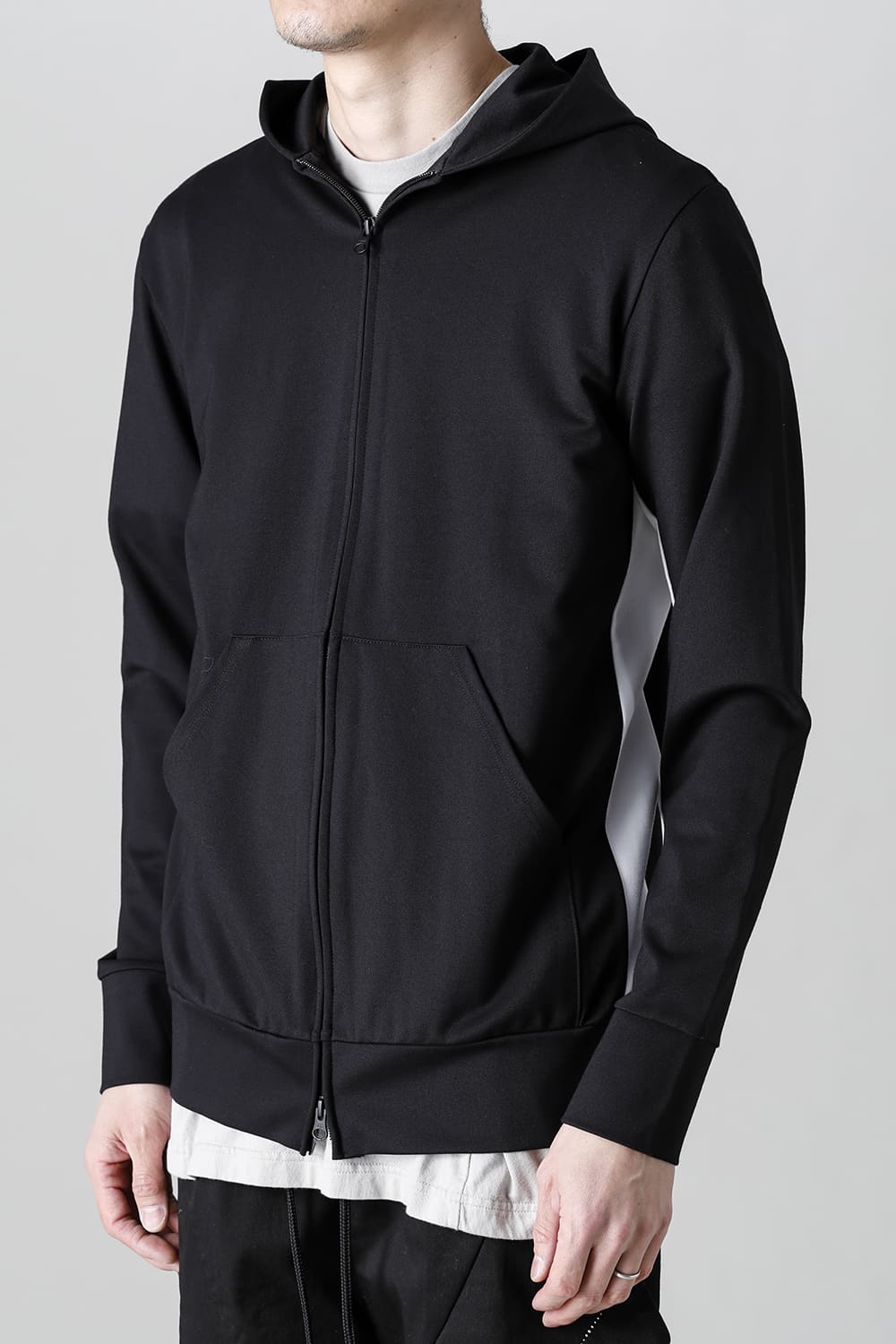 Line Hoodie