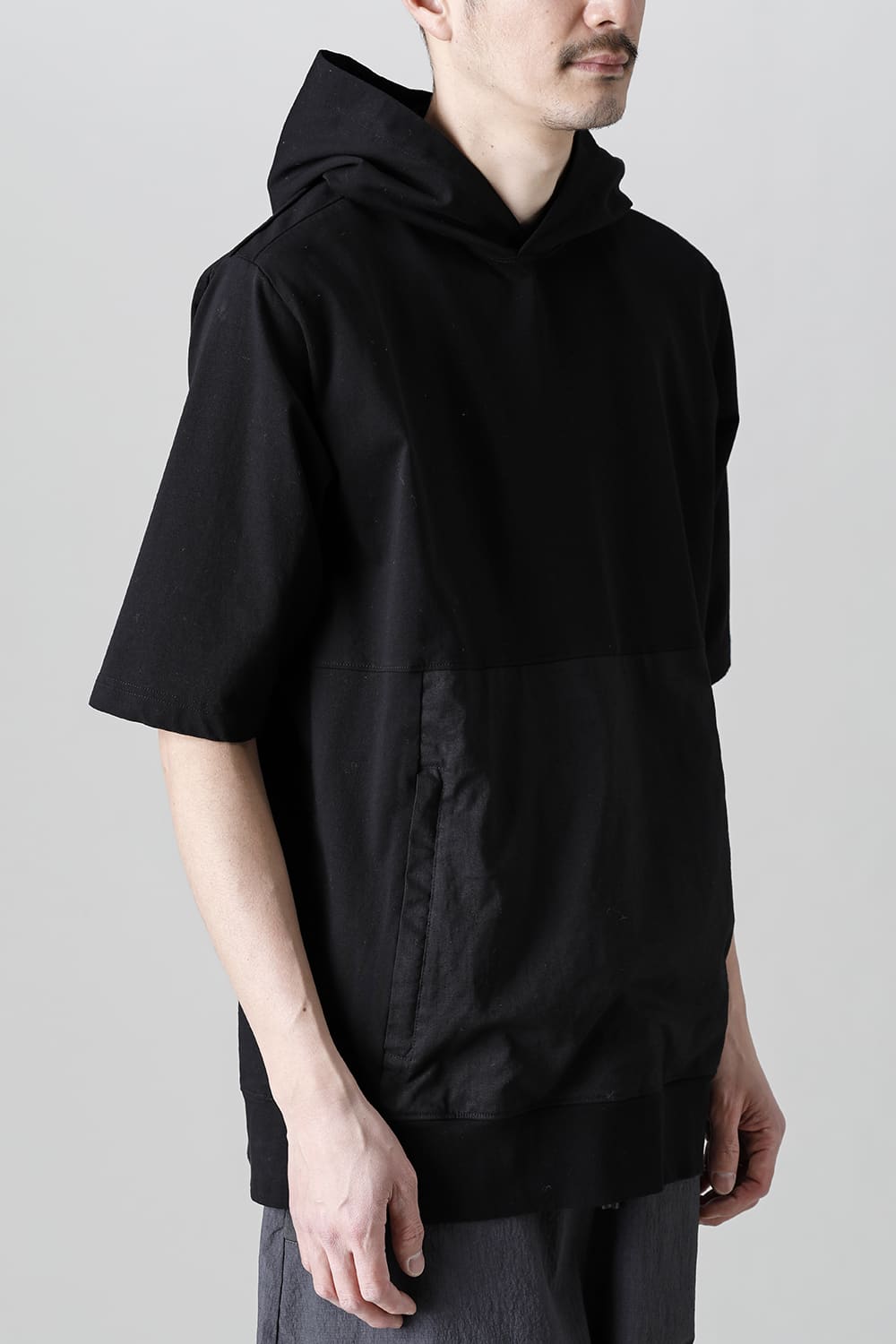 Pullover Hoodie Black