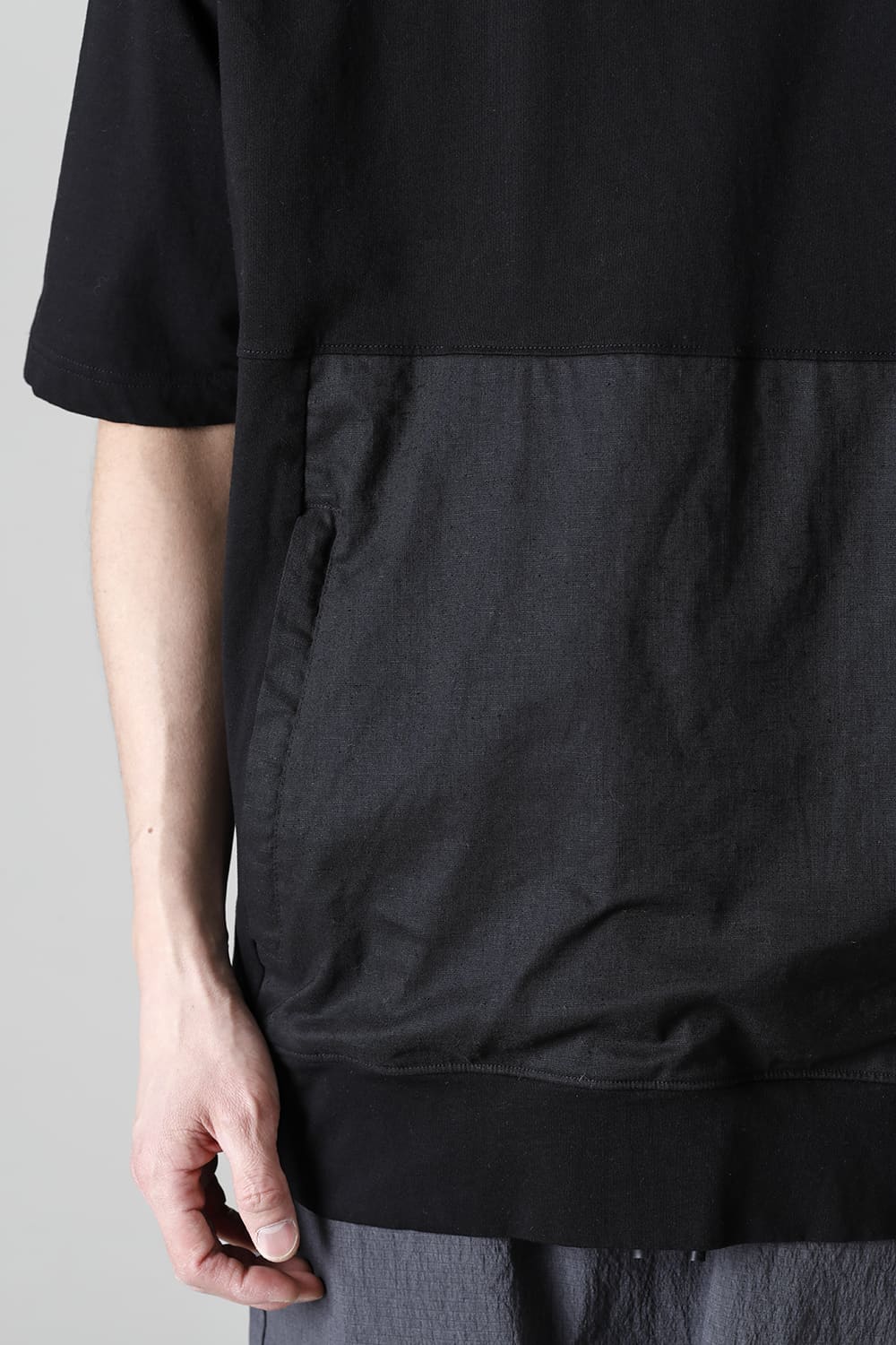 Pullover Hoodie Black