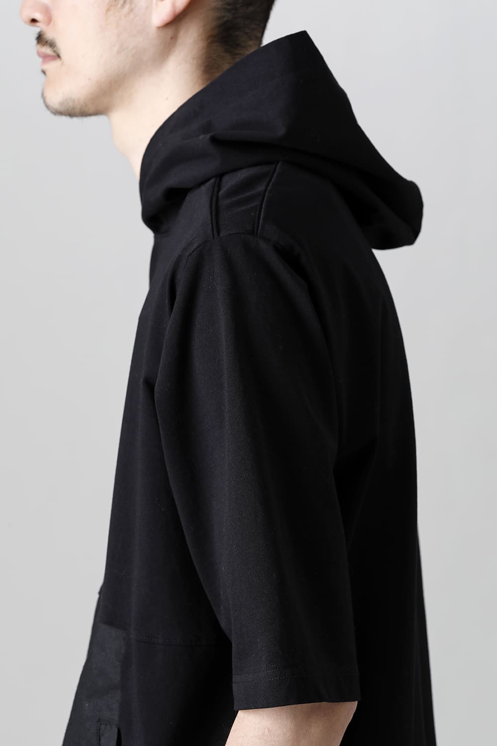 Pullover Hoodie Black